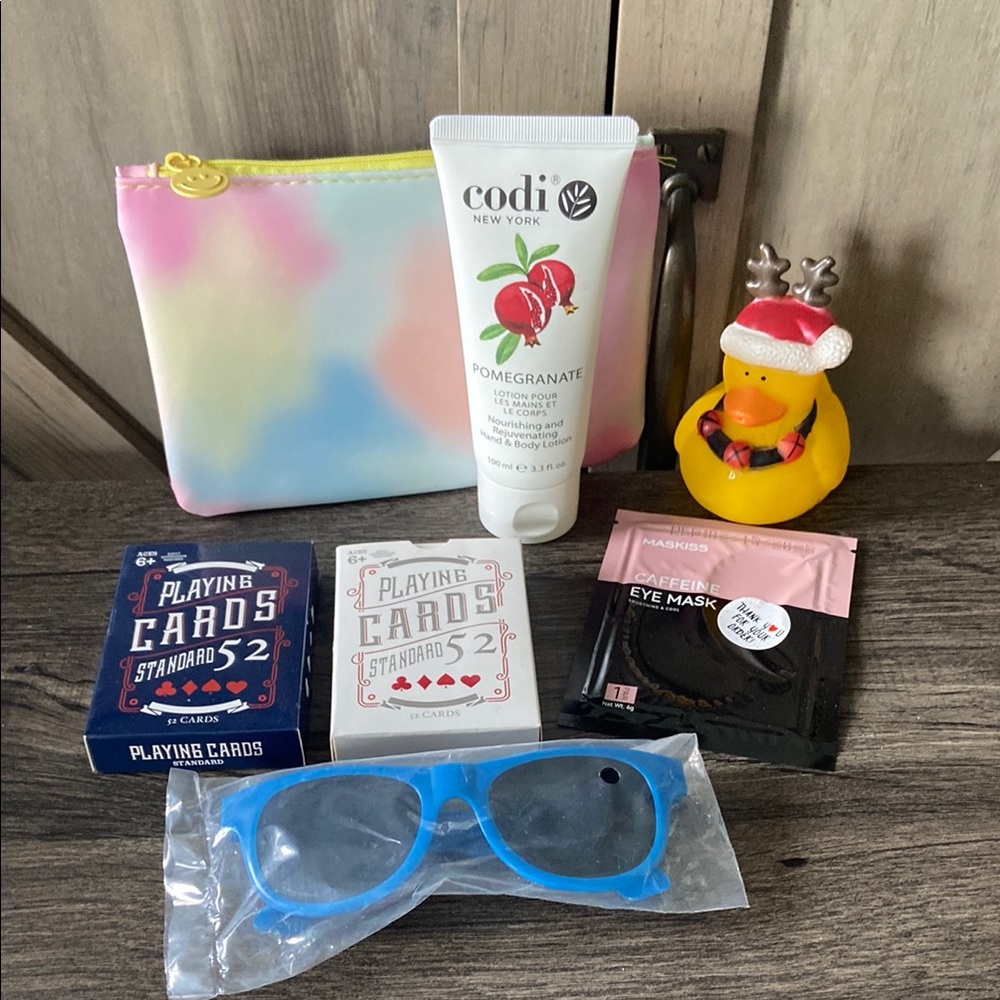 Ipsy Cosemtic Bag and Junk Drawer Bundle